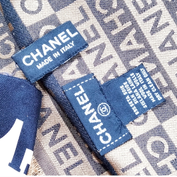 Chanel Scarf Silk Satin Wool Browns Silk Satin - Picture 2 of 9